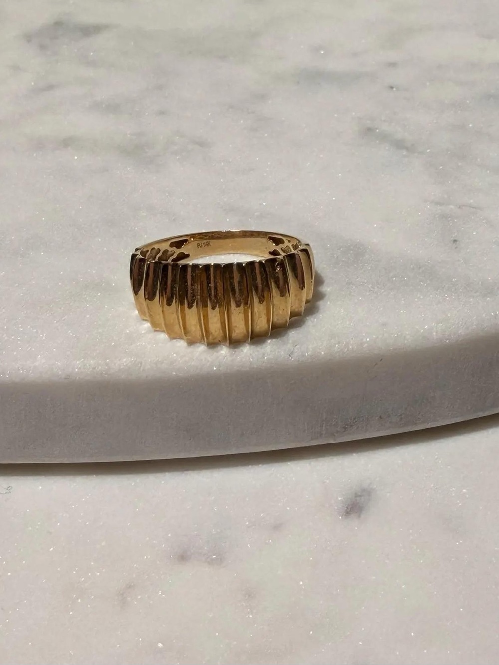 14K Real Solid Yellow Gold Textured Ribbed Band Ring Size 9 - Picture 4 of 6